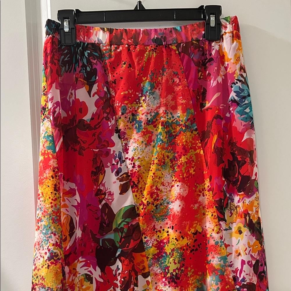 Beige by eci Vibrant Floral A-Line Skirt